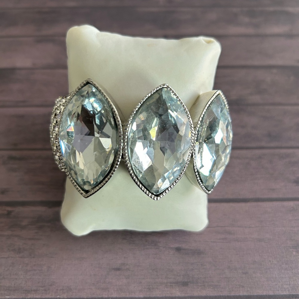 Cuff bracelet